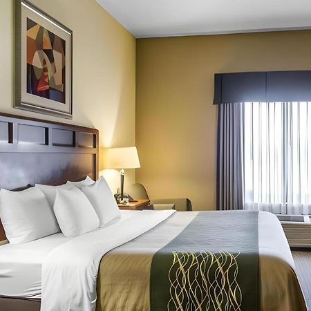 Comfort Inn & Suites Madisonville Exteriör bild